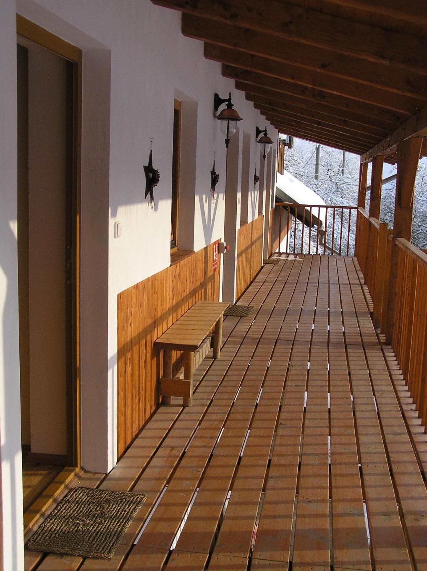 Penzion U Strakatého Koně Blansko Exterior foto