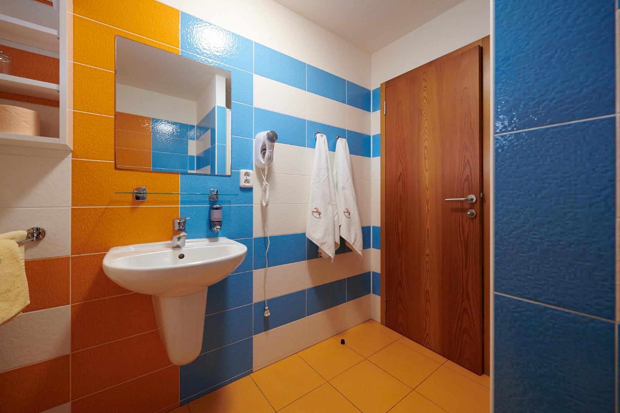 Penzion U Strakatého Koně Blansko Exterior foto